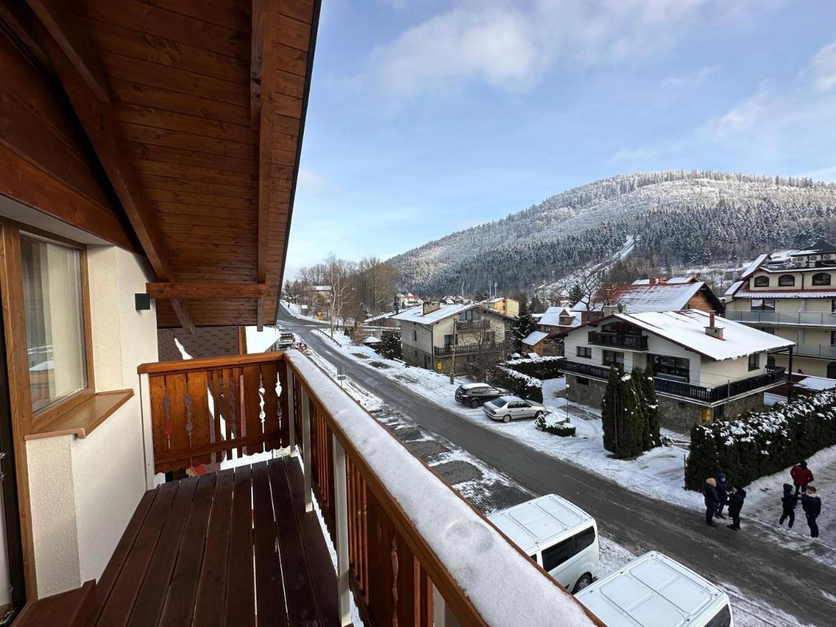 Gal Apart Szczyrk Exteriör bild